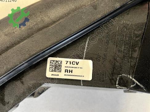 Hyundai Bayon Gündüz Ledi 92208 çıkma parça