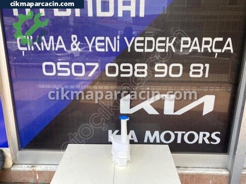 Hyundai Elantra Silecek Su Bidonu çıkma parça