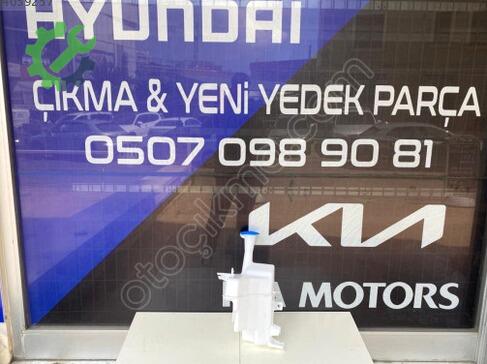 Hyundai Elantra Silecek Su Bidonu çıkma parça