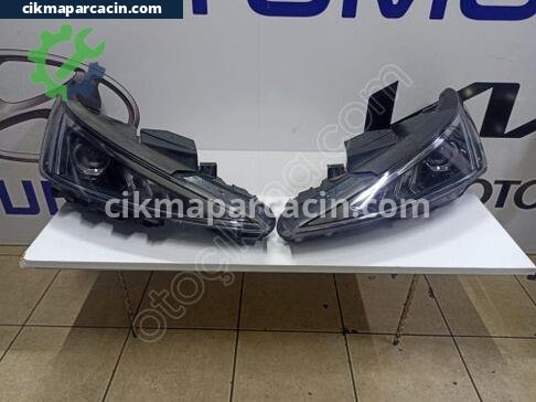 Hyundai Elantra Sol Ön Far çıkma parça