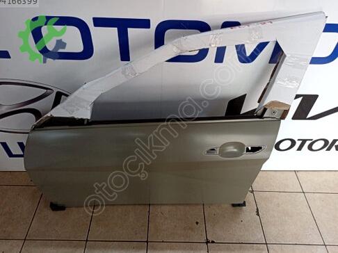 Hyundai Accent Sol Ön Kapı 2021-2025 çıkma parça