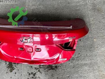 Hyundai Accent Bagaj Kapağı 2011-2015 çıkma parça