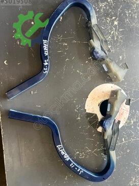 Hyundai Accent Sağ Bagaj Menteşesi çıkma parça