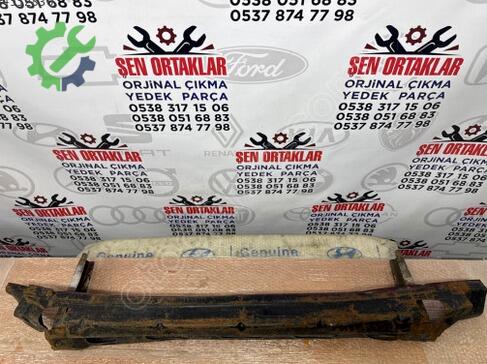 Hyundai Excel Ön Tampon Demiri çıkma parça