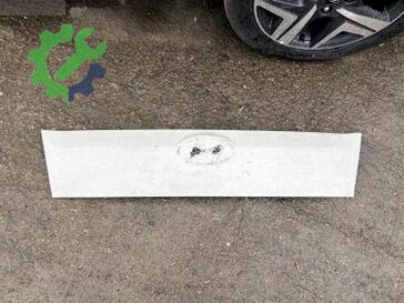 Hyundai H100 Kaput çıkma parça