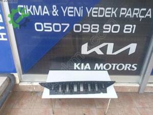 HYUNDAİ İ10 2018-2024 ÖN PANEL ÜST BAKALİT ORİJİNAL ÇIKMA