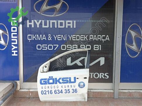 Hyundai i20 Sol Ön Kapı çıkma parça