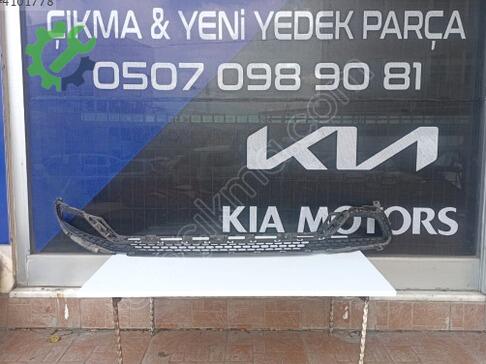 Hyundai i20 Ön Cam Izgarası 2014-2018 çıkma parça