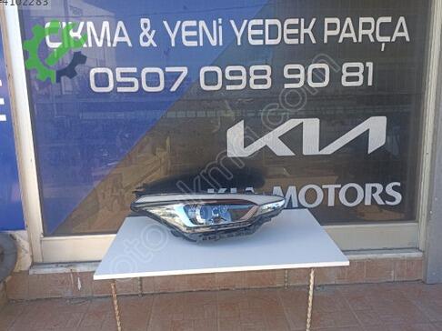 Hyundai i20 Mercekli Far 2014-2020 çıkma parça