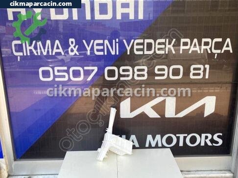 Hyundai i20 Silecek Su Bidonu çıkma parça