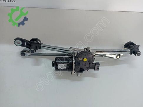 Hyundai i20 Ön Cam 2020-2025 çıkma parça
