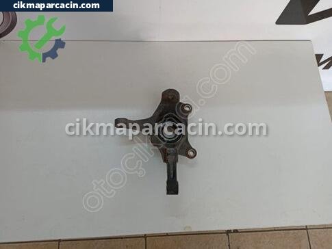 Hyundai i20 Sağ Taşıyıcı çıkma parça