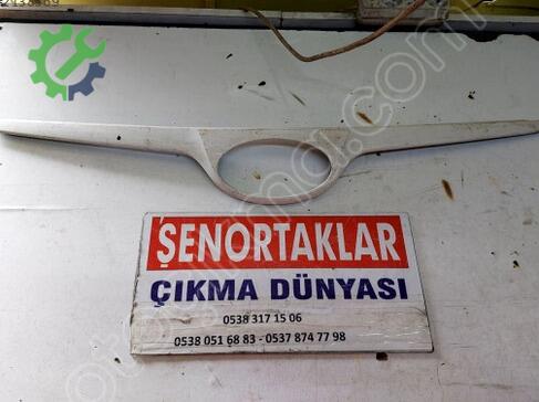Hyundai i20 Ön Panjur çıkma parça