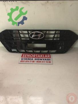 Hyundai i20 Ön Panjur çıkma parça