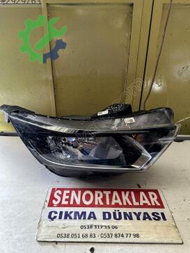 Hyundai i20 Sağ Ön Far 92102-Q0050 çıkma parça