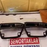HYUNDAİ İ20 SIFIR ORJİNAL ORTA DİFÜZÖR VE TEYP ÇERÇEVESİ