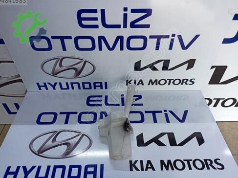 Hyundai i20 Silecek Su Bidonu 98610 çıkma parça