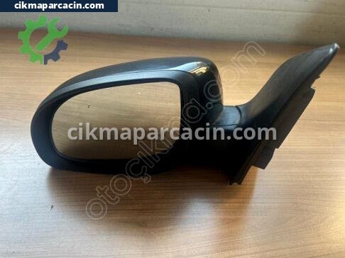 Hyundai i20 Ayna Sinyali çıkma parça