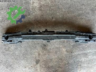 Hyundai i30 Arka Tampon Demiri çıkma parça