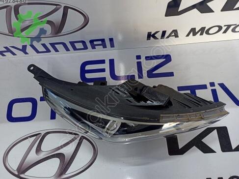 Hyundai i30 Mercekli Far 92102 çıkma parça