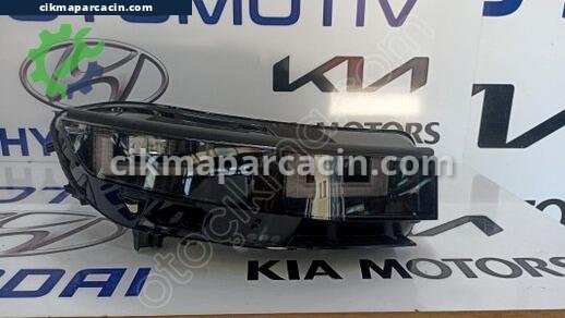 Hyundai Ioniq Hybrid Sağ Ön Far çıkma parça