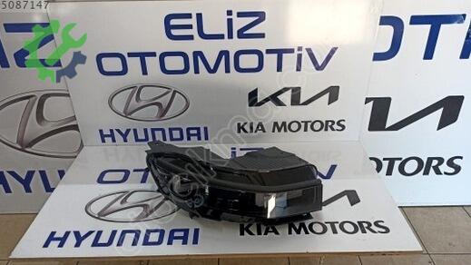 Hyundai Ioniq Hybrid Sağ Ön Far çıkma parça