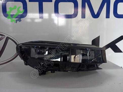 Hyundai Ioniq Hybrid Sağ Ön Far çıkma parça