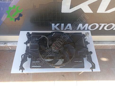Hyundai Kona Klima Radyatörü çıkma parça