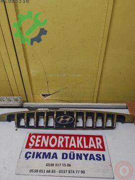 Hyundai Starex Ön Panjur çıkma parça