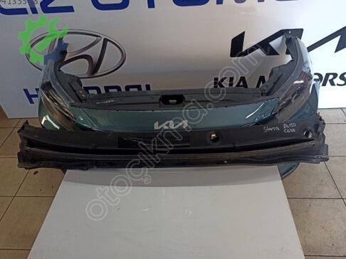 Hyundai Staria Ön Cam Izgarası çıkma parça