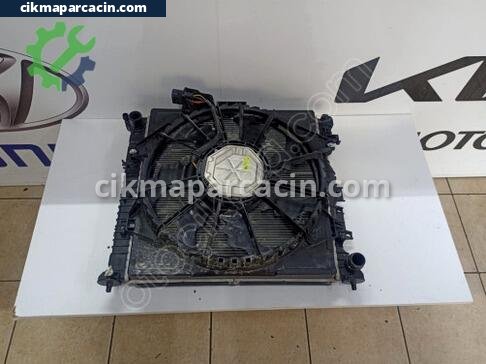 Hyundai Tucson Su Radyatörü çıkma parça