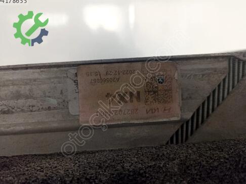 Hyundai Tucson Intercooler Radyatörü 28270 çıkma parça