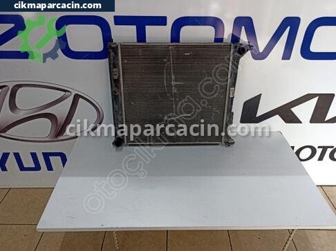 Hyundai Tucson Su Radyatörü çıkma parça