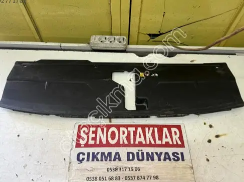 Hyundai Tucson Tampon Izgarası çıkma parça