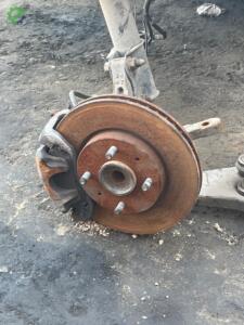 Mitsubishi LANCER çıkma orijinal sol ön taşıyıcı