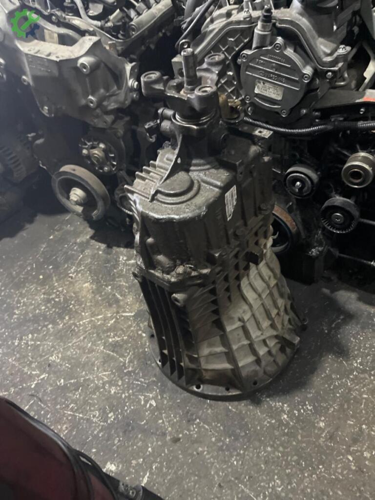 Ford Transit Şanzıman çıkma parça