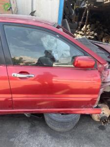 Mitsubishi LANCER hamsi kasa çıkma orijinal sağ ön kapı
