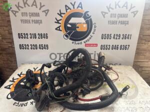 HYUNDAİ ELANTRA 1.8 GLS Çıkma Motor Tesisatı