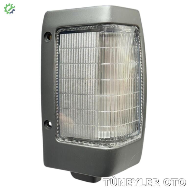 Nissan D21 Sinyal çıkma parça