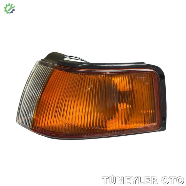 Mazda 323 Sinyal çıkma parça