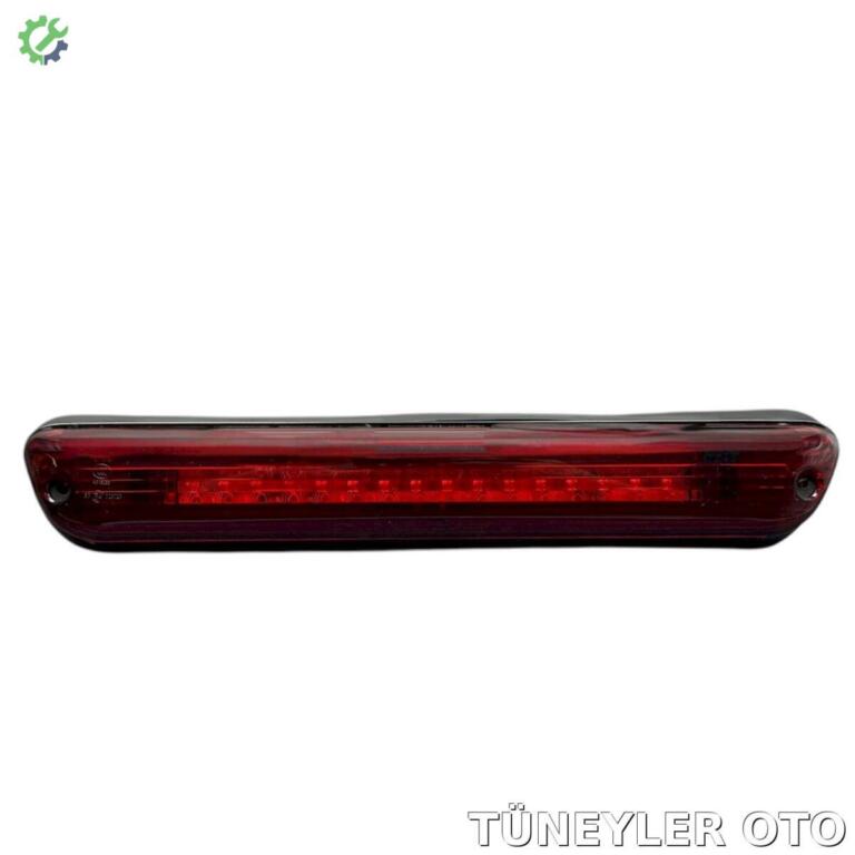 Isuzu D-Max Reflektör çıkma parça