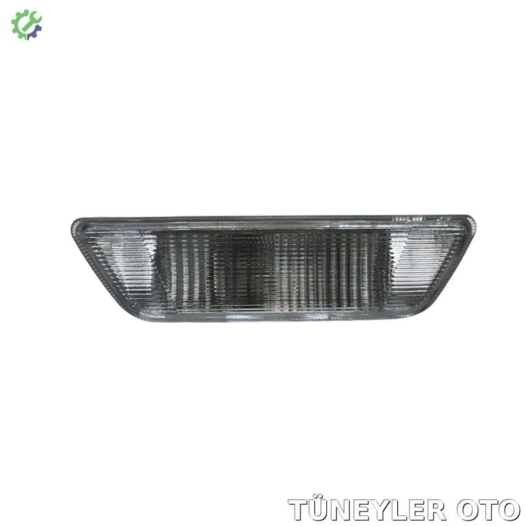 Nissan X-Trail Tampon Reflektörü çıkma parça