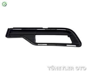 Toyota Hilux 2021-2023 Sağ Tampon