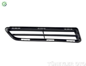 Toyota Hilux 2021-2023 Sol Tampon