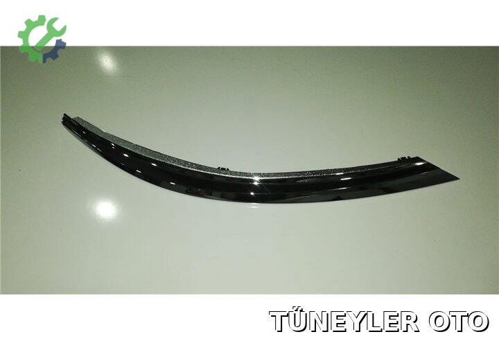 Toyota Corolla Far (Sağ) çıkma parça
