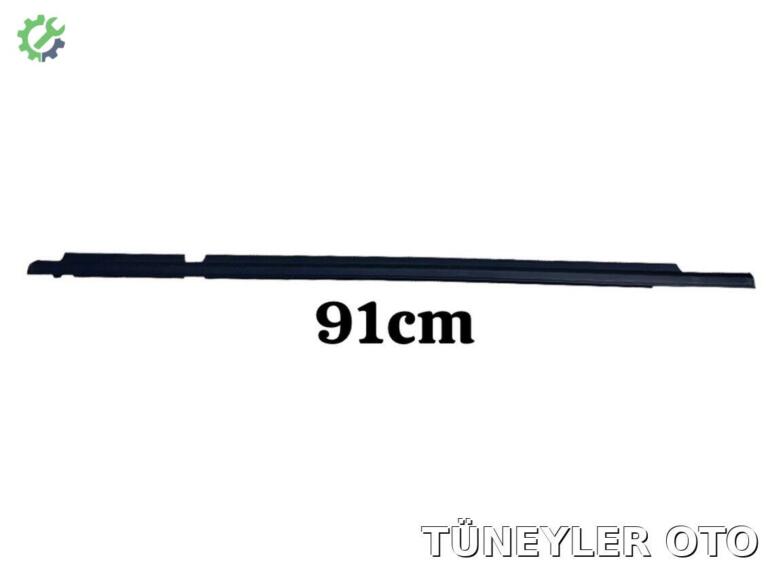 Toyota Land Cruiser Cam Sıyırıcı çıkma parça