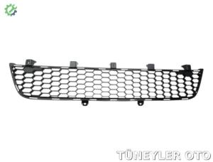 Mitsubishi L200 2010-2014 Tampon