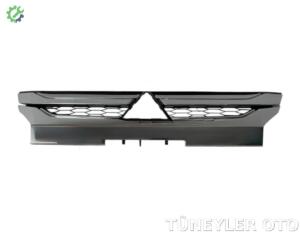Mitsubishi L200 2019-2021 Ön Panjur (KROM)