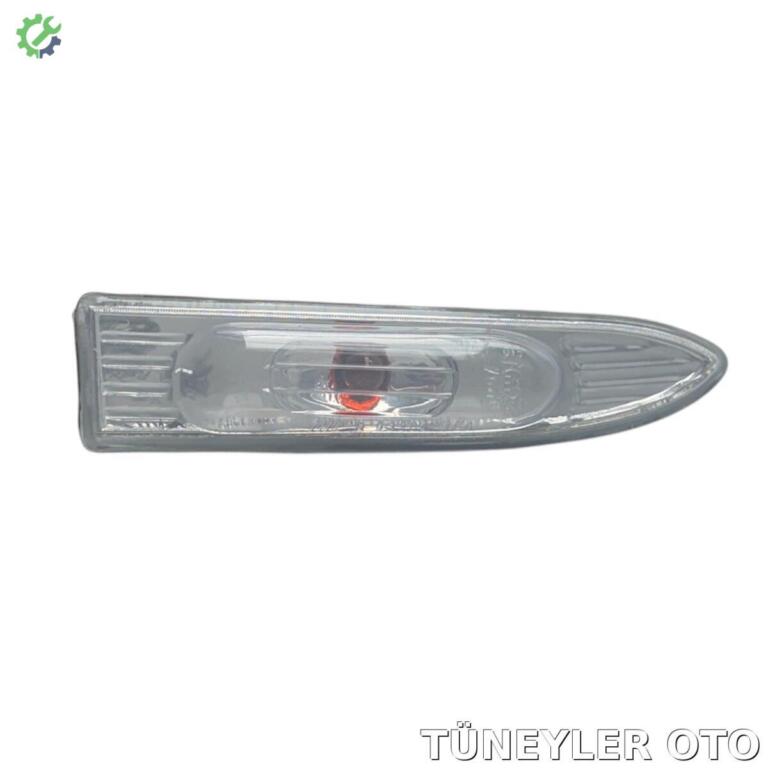 Hyundai Accent Era Sinyal çıkma parça