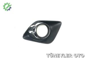 Mitsubishi Asx 2010-2011 Sağ Sis Farı (SİSLİ/NİKELAJLI)